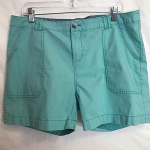 Woolrich women’s shorts size 14